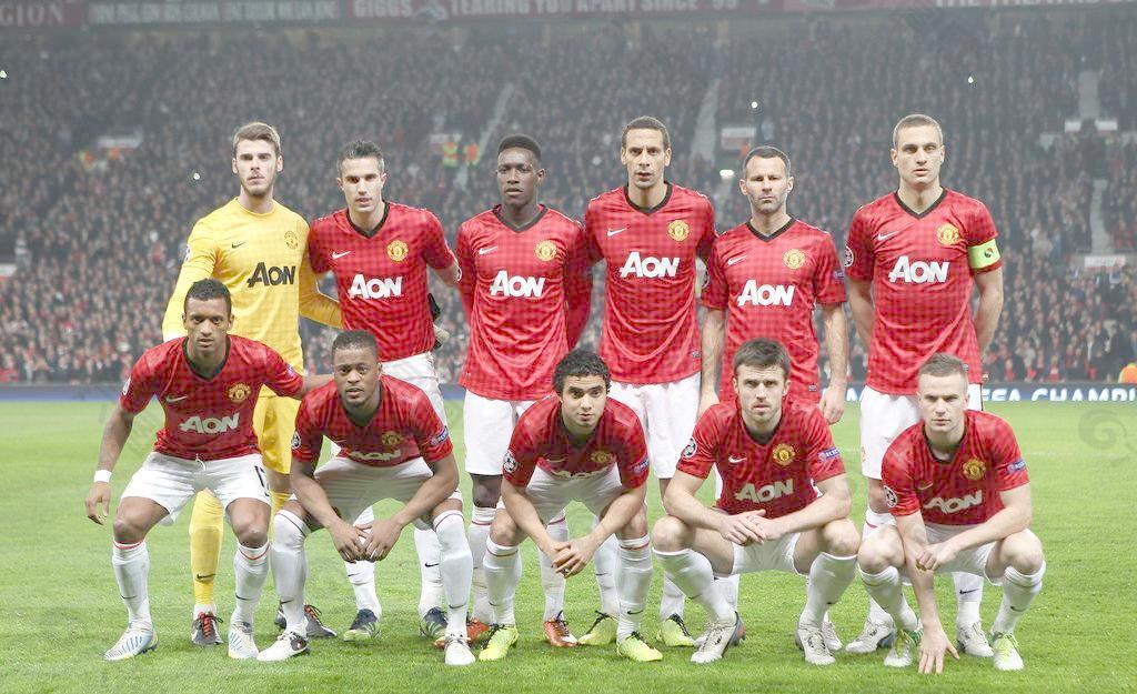 显示了他在 显示了他在